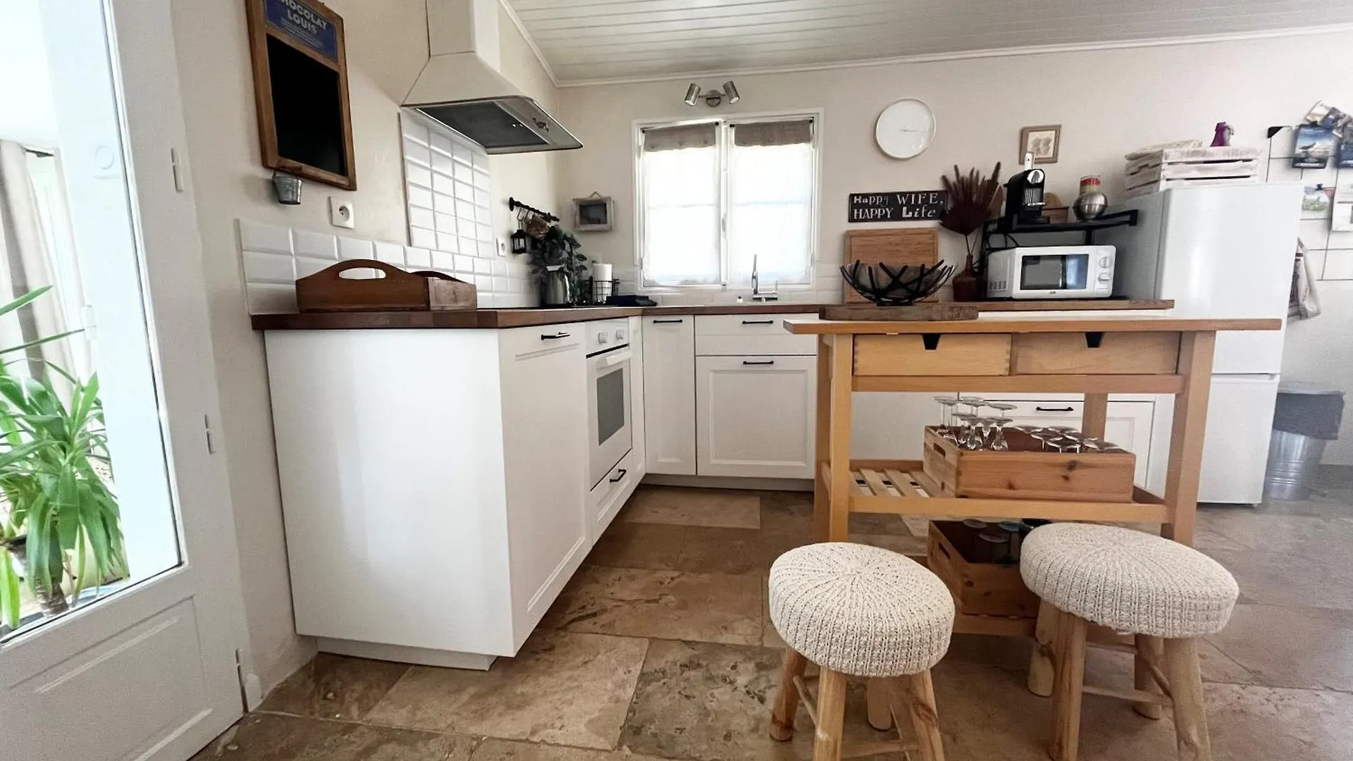 Maison Provencale Au Calme De La Campagne Avec Jacuzzi Aix-en-Provence