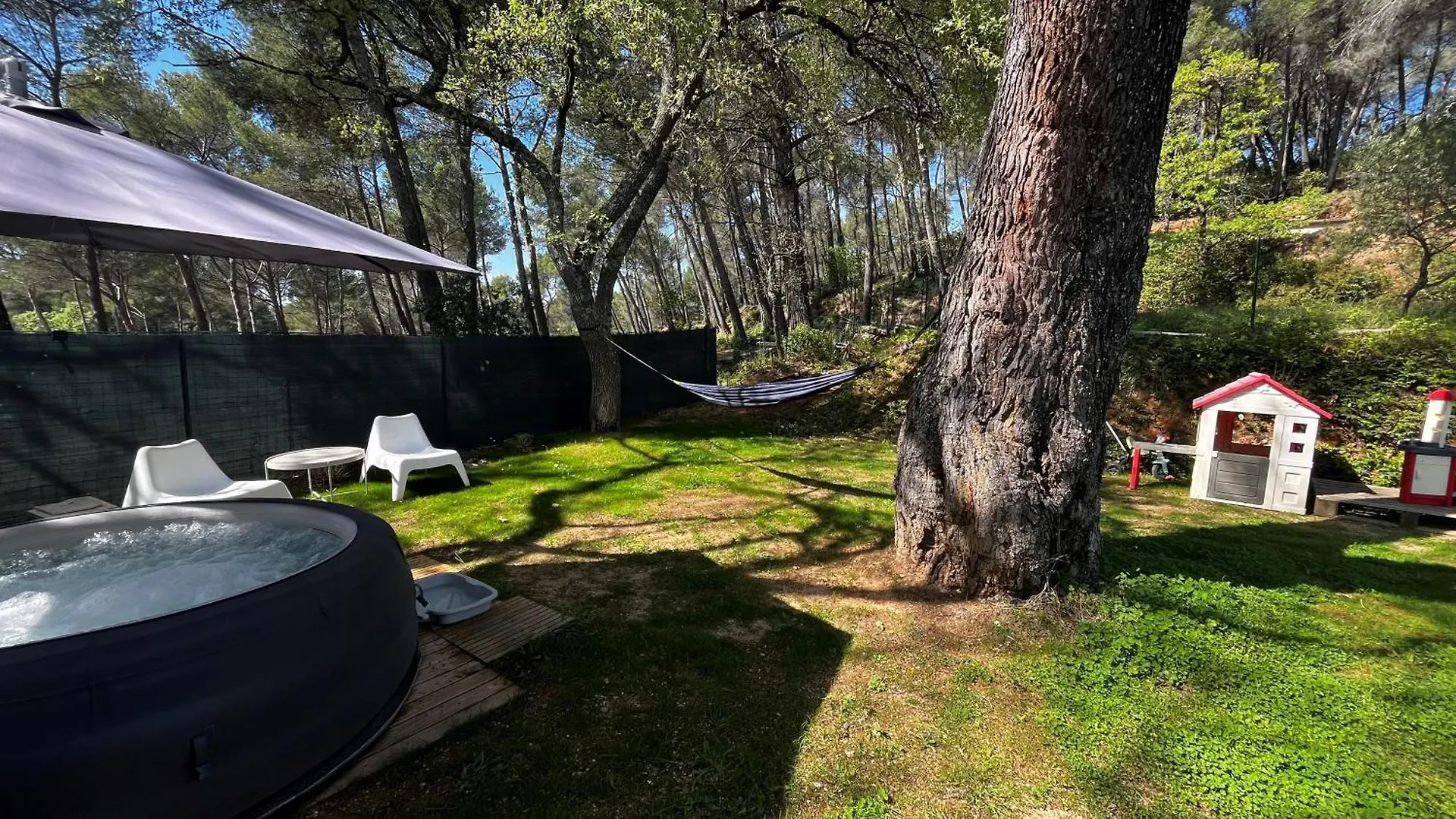 Maison Provencale Au Calme De La Campagne Avec Jacuzzi Aix-en-Provence 0*,  Frankrike